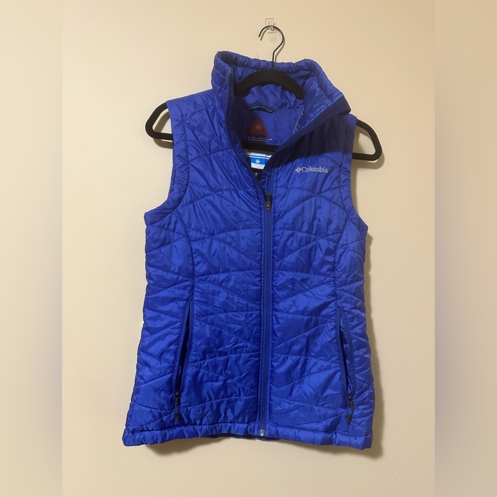 Columbia Blue Women’s Quilted Puffer Vest